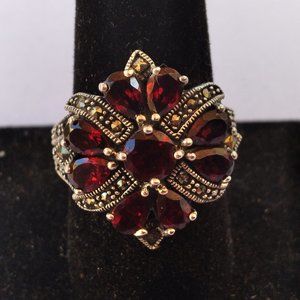 Vintage Garnet Gemstone and Sterling Silver Ring